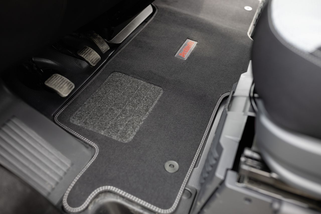 LHD – tapis de sol de voiture Double couche avec boucle en fil